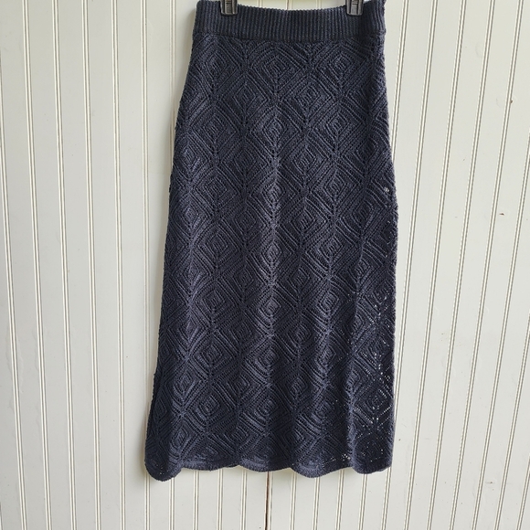 Emma & Posh Women's Knit Crochet Black Midi Skirt Elastic Waist Sz M - Picture 3 of 8